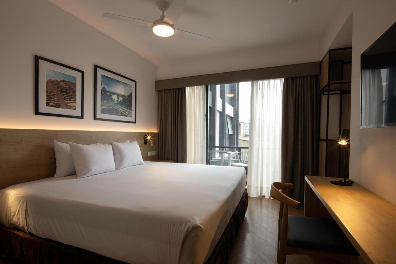 Casa Andina Standard Benavides Hotel Lima Kültér fotó