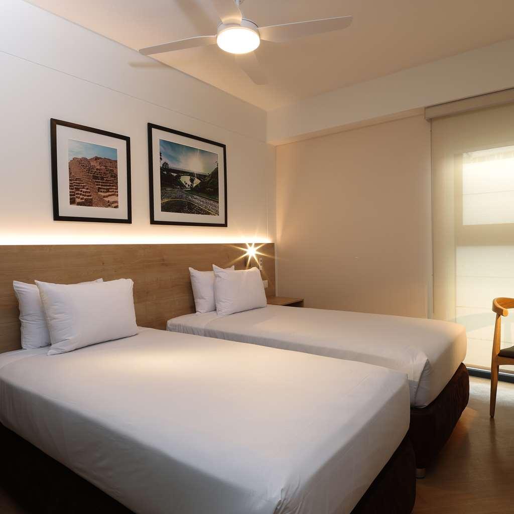 Casa Andina Standard Benavides Hotel Lima Szoba fotó